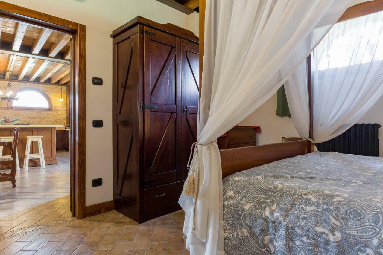 Medieval Palace - Luxury Suite - Per la Dolce Vita Montagnana  Exterior foto